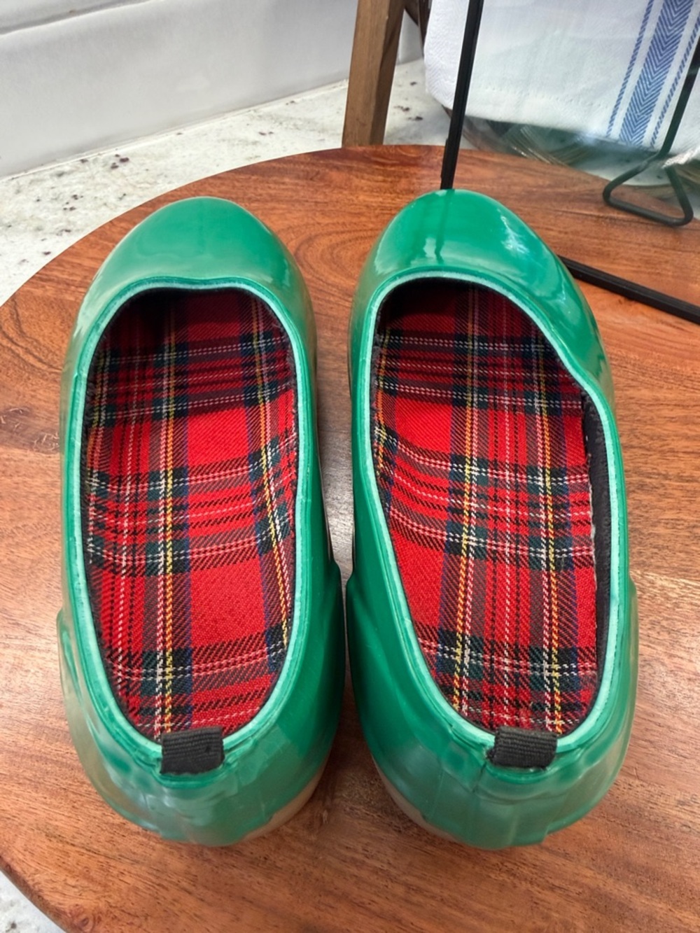 Mid West Green Slip On Rubber Garden Rain Shoes Clogs sz 7 Plaid insoles - Picture 5 of 6